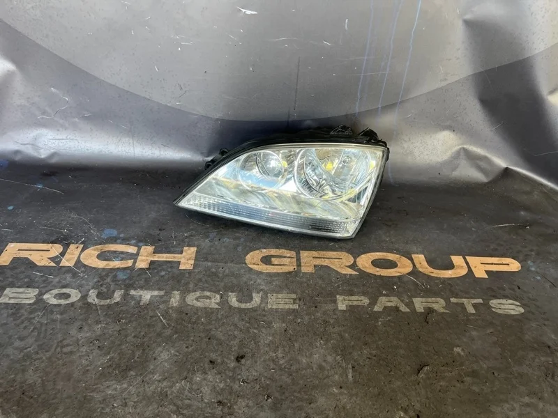 Фара Kia Sorento 18.08.2003 921013E000 BL D4CB, передняя левая