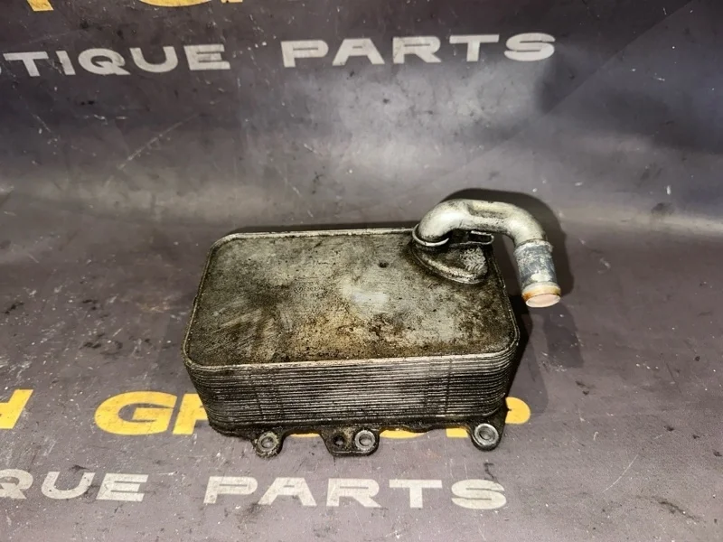 Маслоприемник Audi A6 2012 059117021R 4G2 CDUD