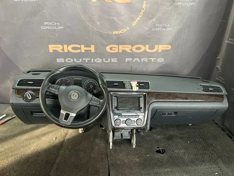 Торпедо Volkswagen Passat 2014 561857003K 362 CFFB