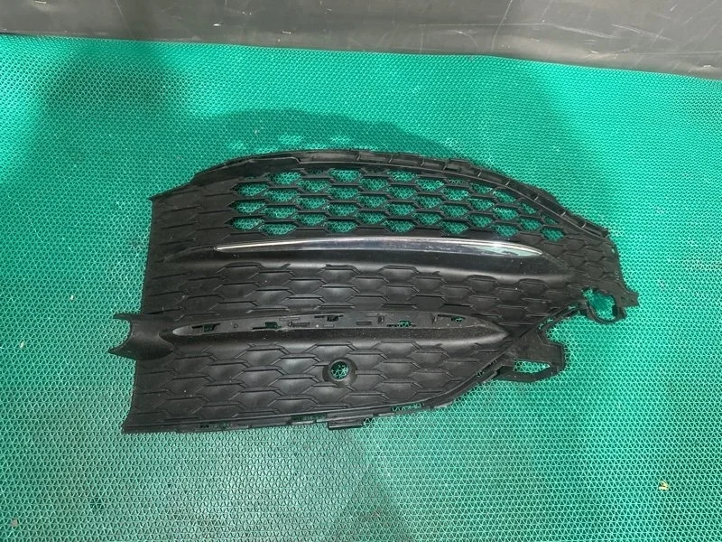 Решетка в бампер Mercedes-Benz GLE-Class A1678857503 V167, правая