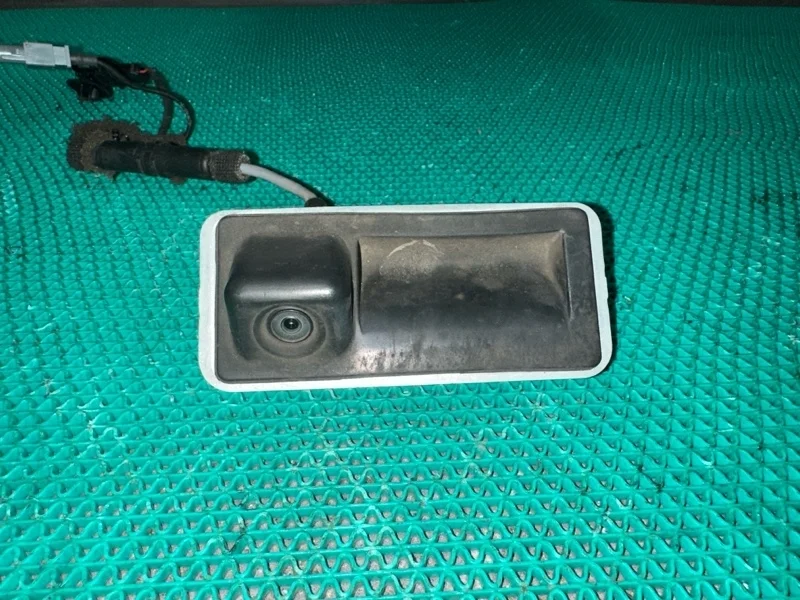 Кнопка открывания багажника Audi A6 2013 5N0827566 4G2 CGLC