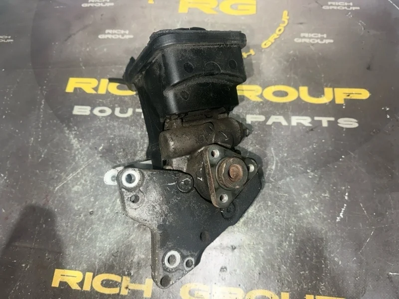 Насос гидроусилителя руля Bmw X3 32413413807 E83 M57D30