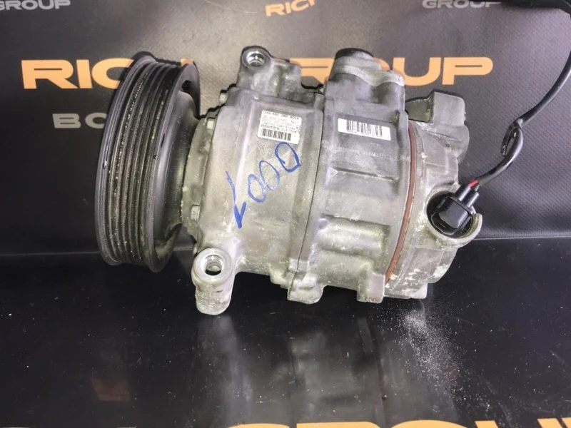 Компрессор кондиционера Audi A7 2012 4G0260805A 4G CGXB