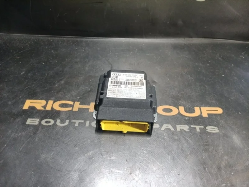Блок управления Airbag Audi A6 2012 4H0959655C 4G2 CDUD