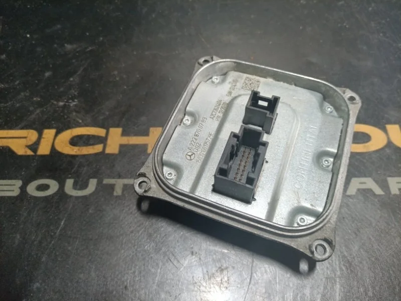Блок розжига ксенона Mercedes-Benz S-Class 2010 A2228700789 W221 272.974