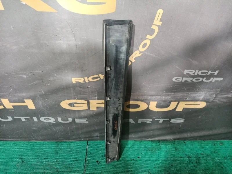 Накладка двери багажника Bmw X3 2012 51137205780 F25 N47D20C, передняя правая