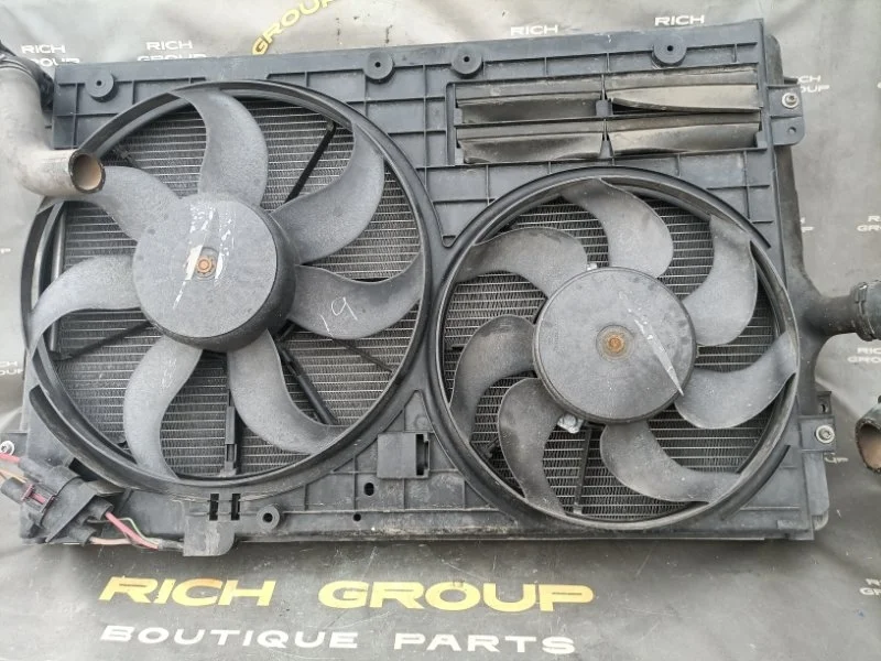 Радиатор охлаждения двигателя Volkswagen Passat 2014 1K0121251 362 CFFB