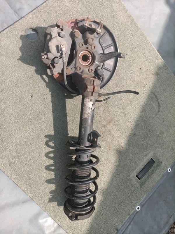 Ступица Volkswagen Passat 2014 5C0407255 362 CFFB, передняя левая