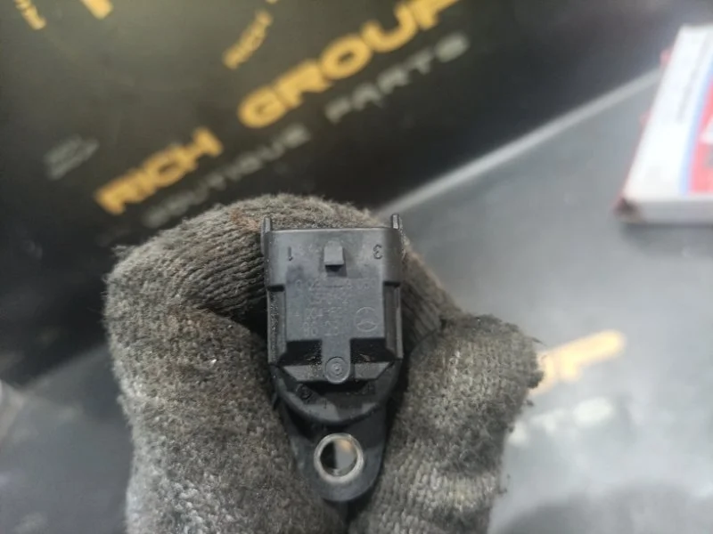 Датчик положения распредвала Mercedes-Benz M-Class A0041539628 W164 272.967