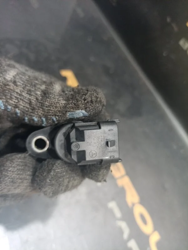 Датчик положения распредвала Mercedes-Benz M-Class A0041539628 W164 272.967