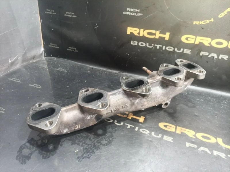 Выпускной коллектор Kia Carnival 2013 285102F000 VQ D4HB