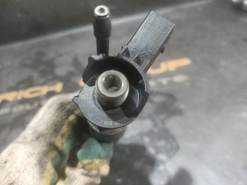 Форсунка топливная Bmw X5 13537808089 E70 N57D30