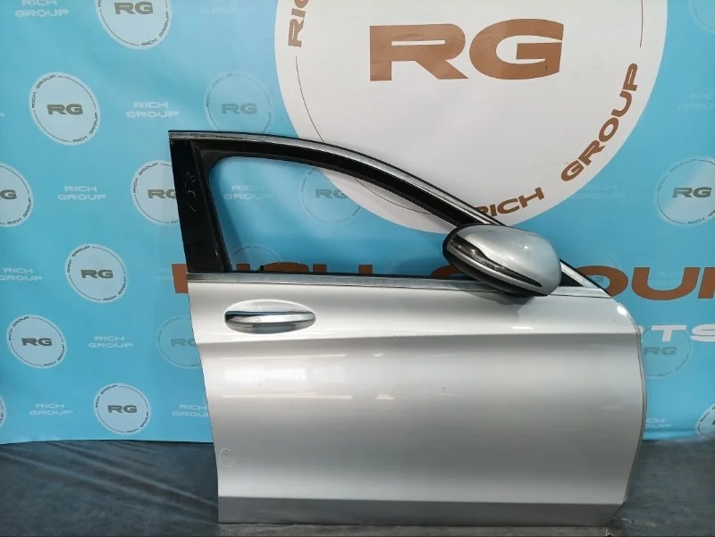 Дверь боковая Mercedes-Benz C-Class 2015 A2057200205 W205 OM 651 DE 22 LA, передняя правая