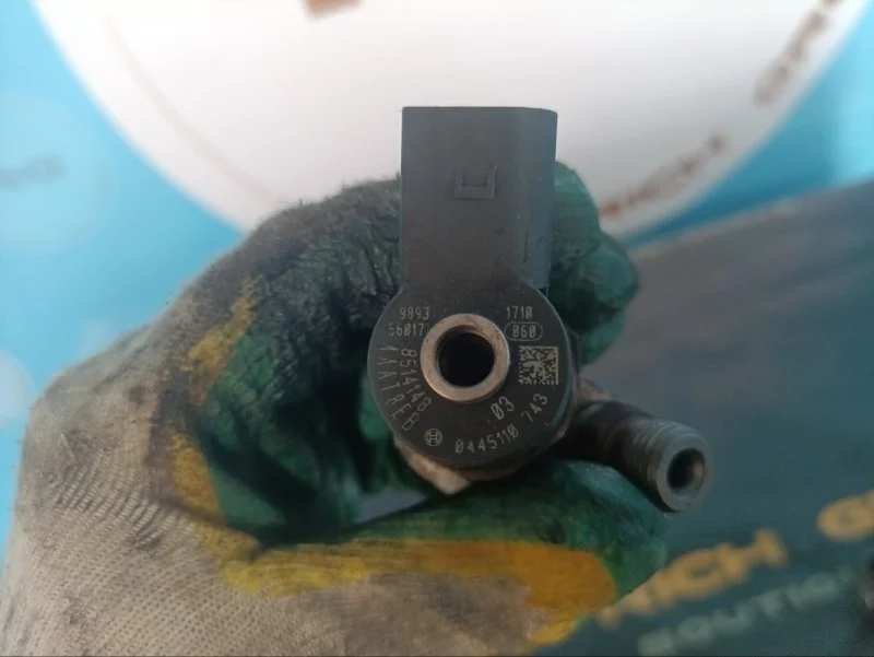 Форсунка топливная BMW 3-Series 2015 13538514148 F30 B47D20A