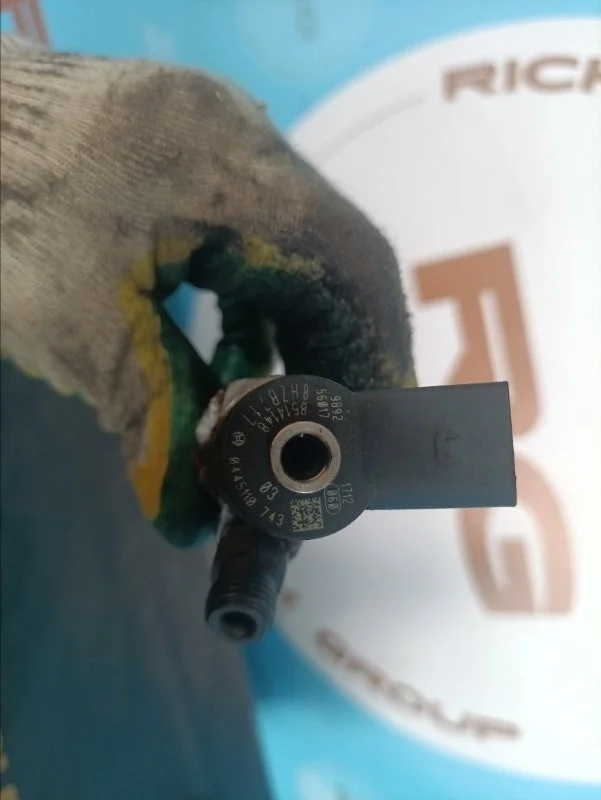 Форсунка топливная BMW 3-Series 2015 13538514148 F30 B47D20A