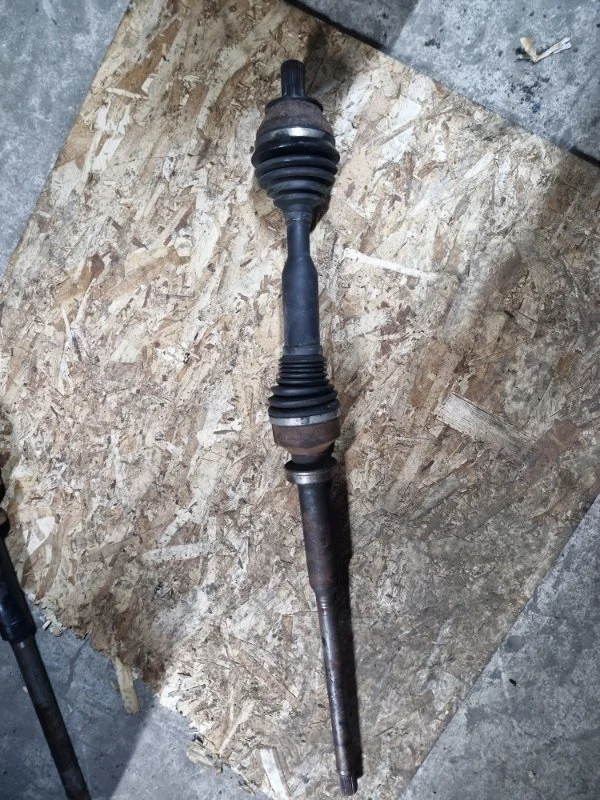 Привод Volvo XC70 2012