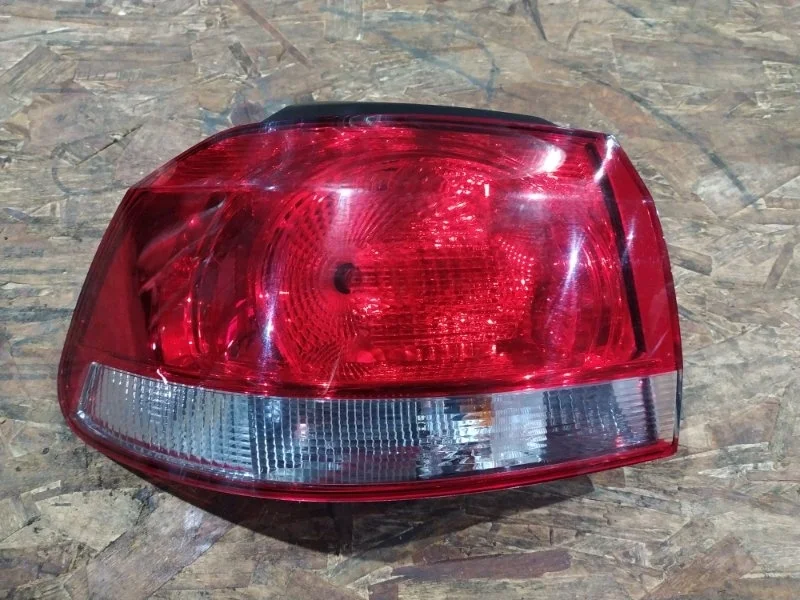Фонарь Volkswagen Golf 2011 5K1
