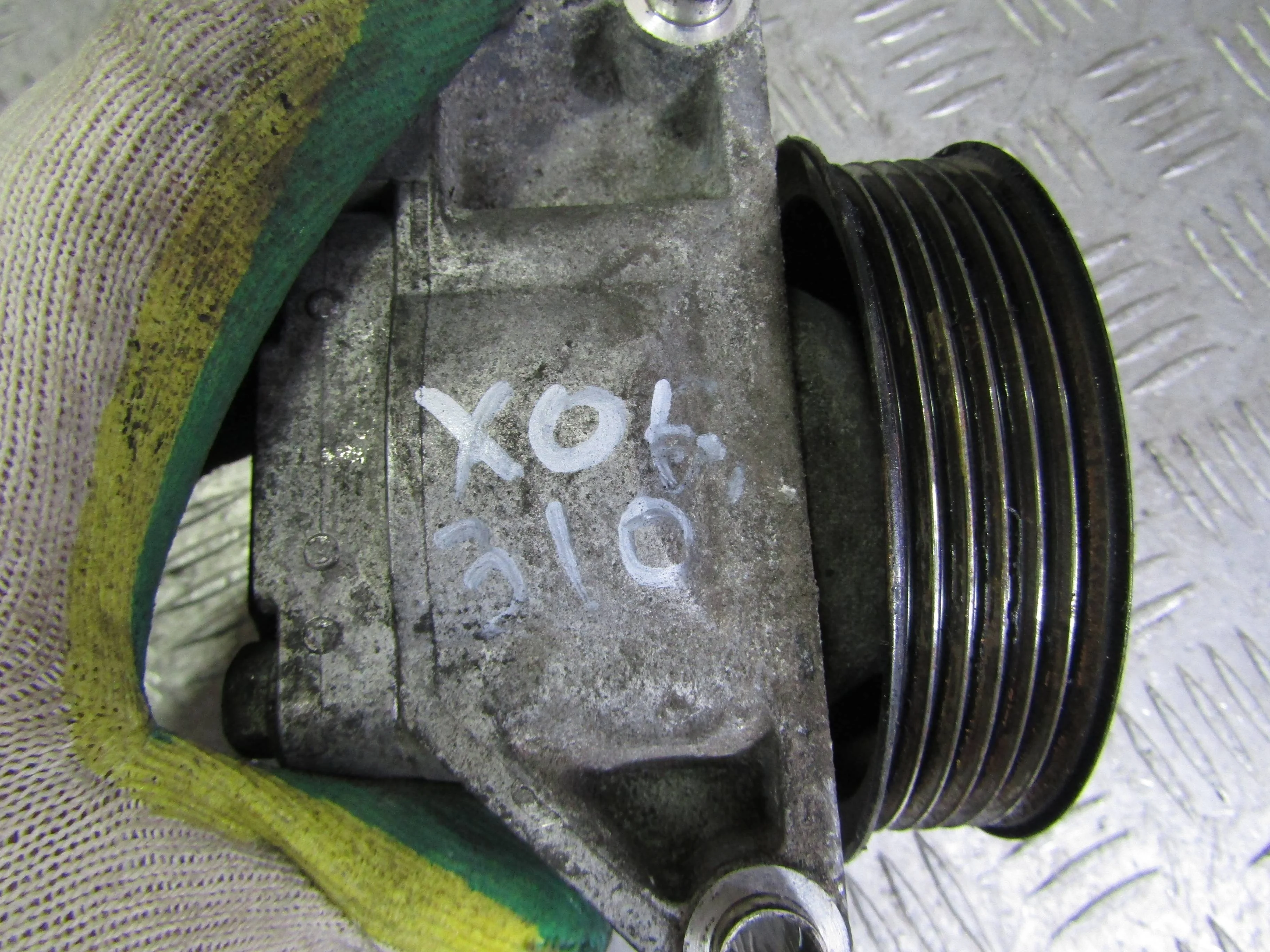 Насос гидроусилителя ГУР JAGUAR XF I рестайлинг (