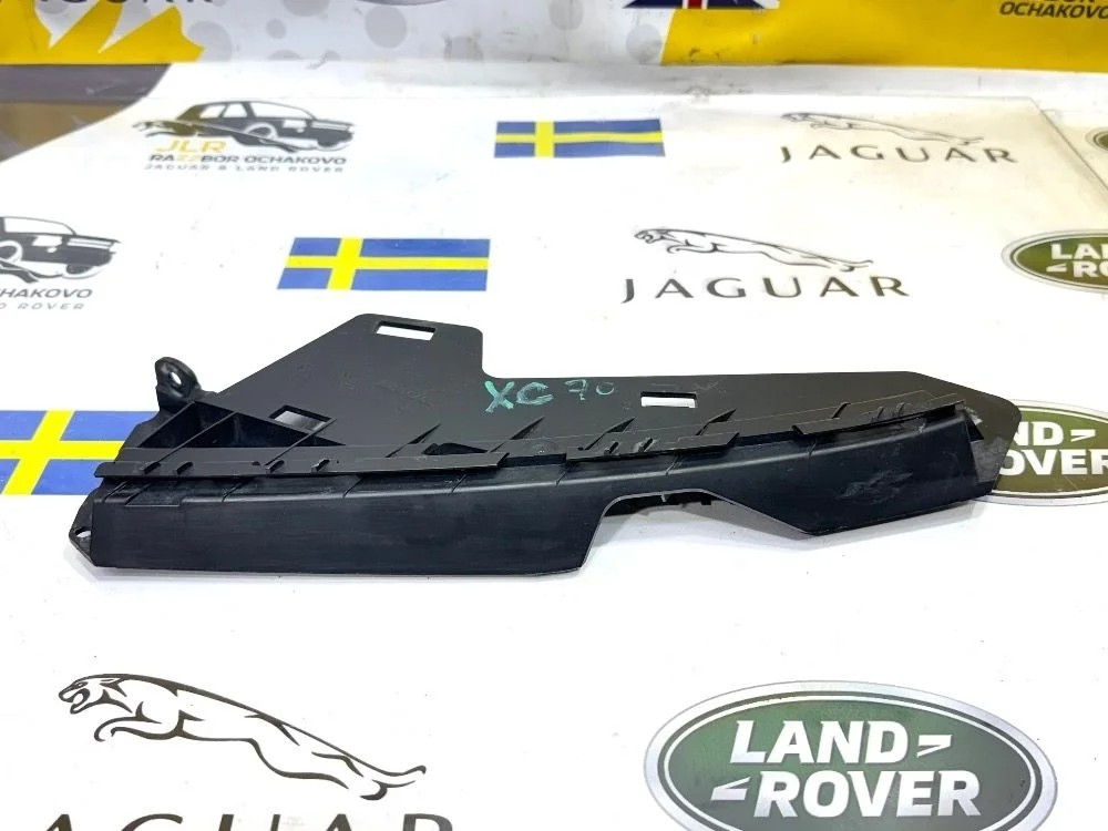 Кронштейн фары левый Volvo S80 V70 P3 S80 II (2006—2010)