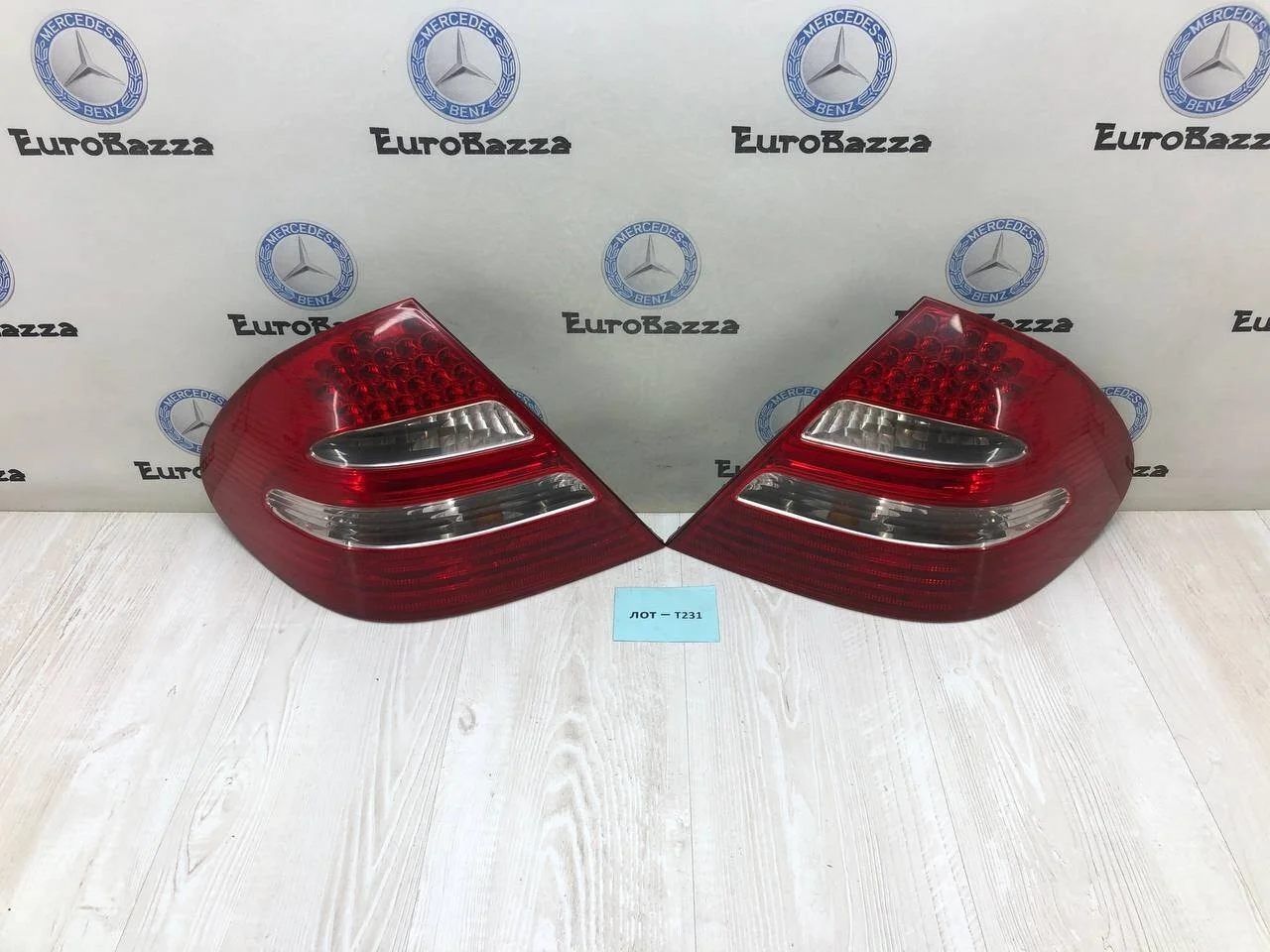 Фонари задние Mercedes W211