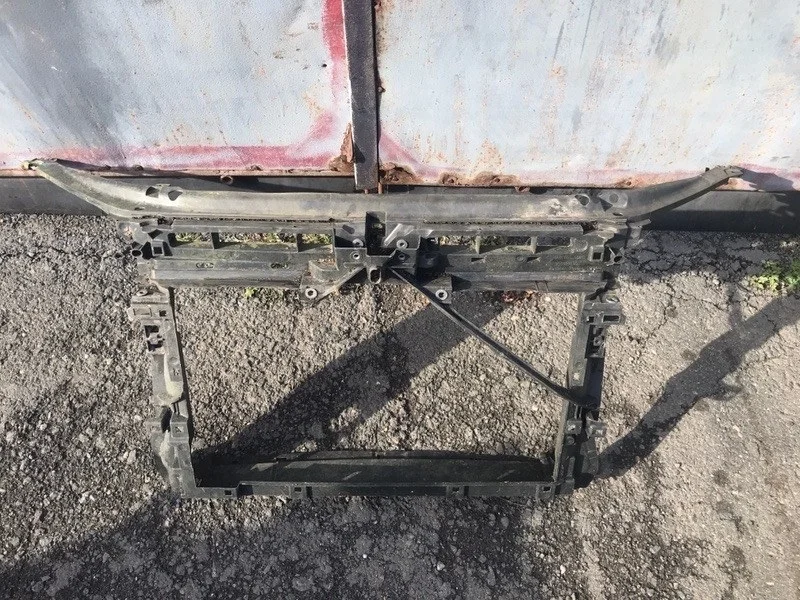 Передняя панель Skoda Octavia 5EU805588C A7