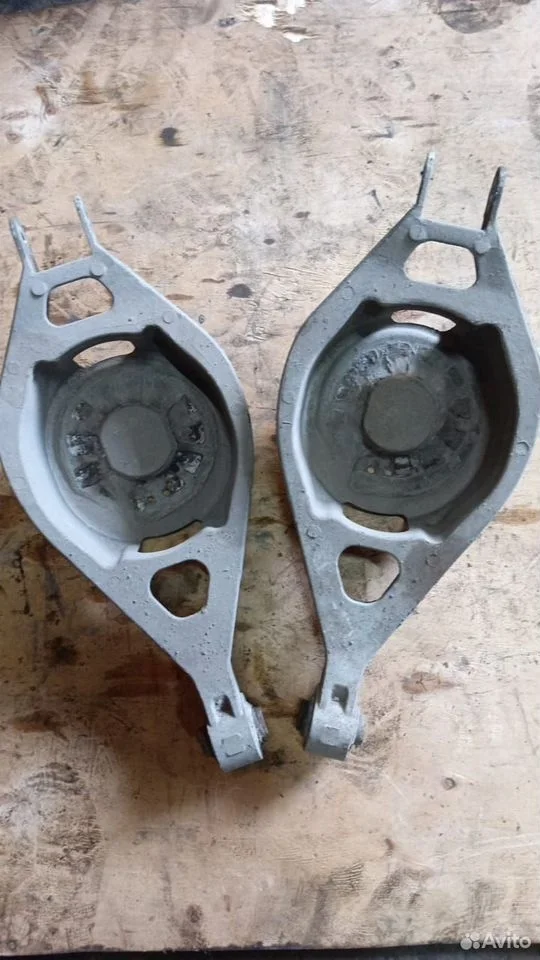 Рычаг задний нижний Инфинити G35 G25 V36