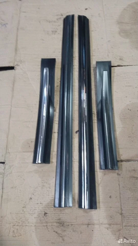 Молдинг двери Инфинити FX35 FX37 S51 QX70