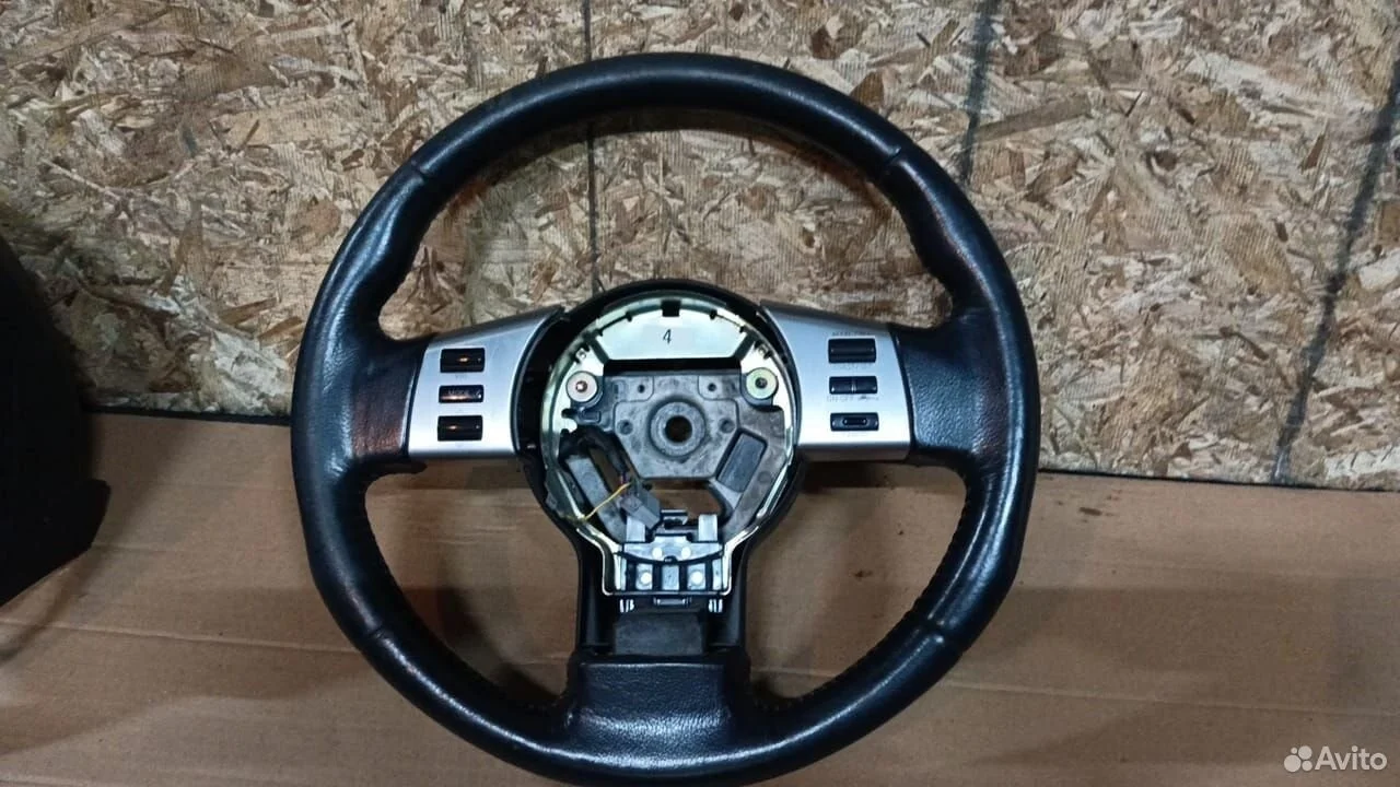 Руль Инфинити FX35 FX45 S50