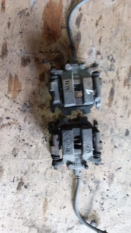 Суппорт тормозной задний инфинити g35 v36