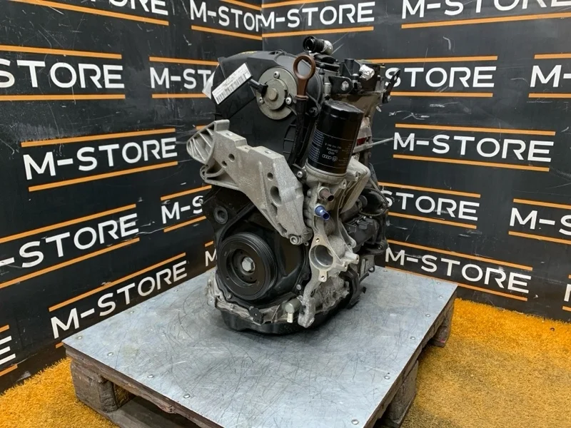 Двигатель Audi Q3 2012 06J100034R 8U CPSA