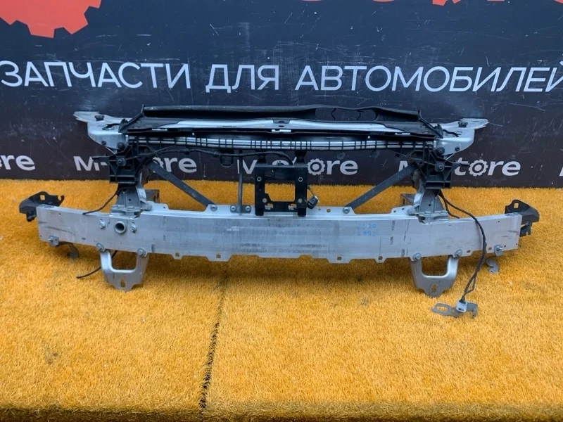 Рамка радиатора Mercedes-Benz C-Class 2014 A2056201734 W205 274.920