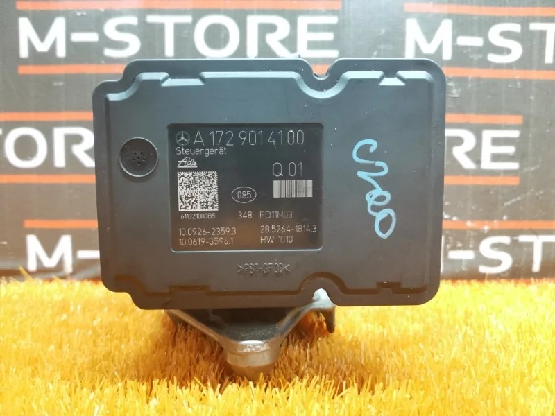 Блок ABS Mercedes-Benz C-Class 2011 A1729014100 W204 271.860