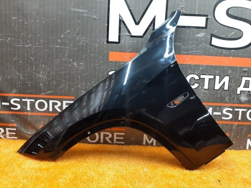 Крыло Bmw X1 2010 41002993155 E84 N46B20B, переднее левое