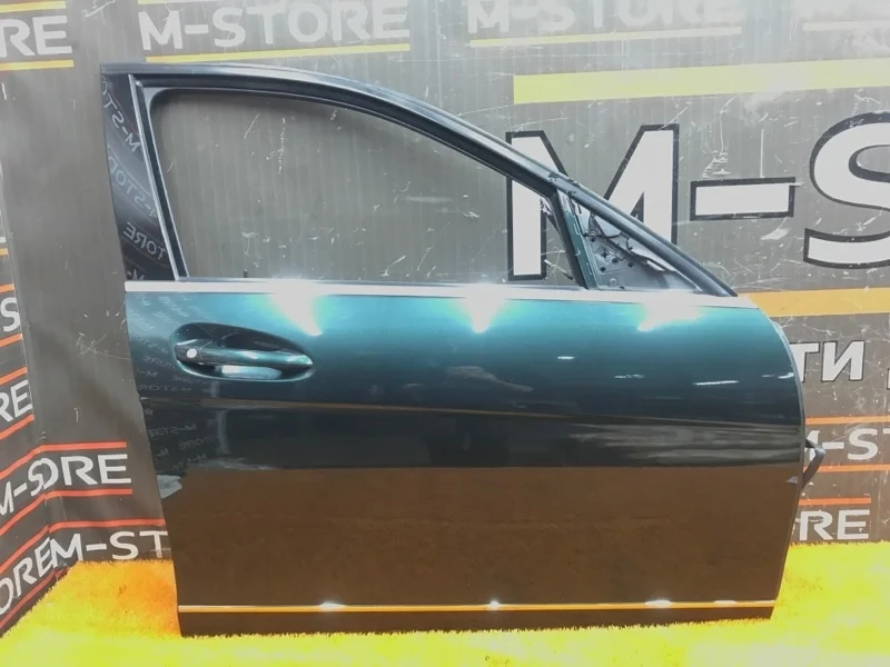 Дверь Mercedes-Benz C-Class 2007 A2047200205 W204 271.950, передняя правая