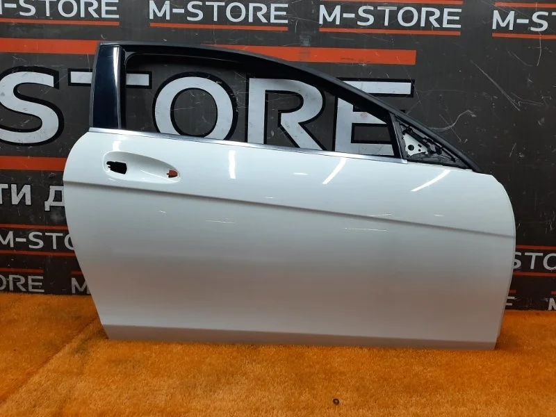 Дверь Mercedes-Benz C-Class 2012 A2047201005 C204 271.820, передняя правая