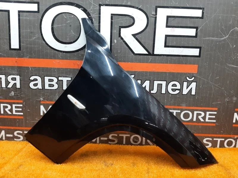 Крыло Bmw X1 2010 41002993156 E84 N46B20B, переднее правое