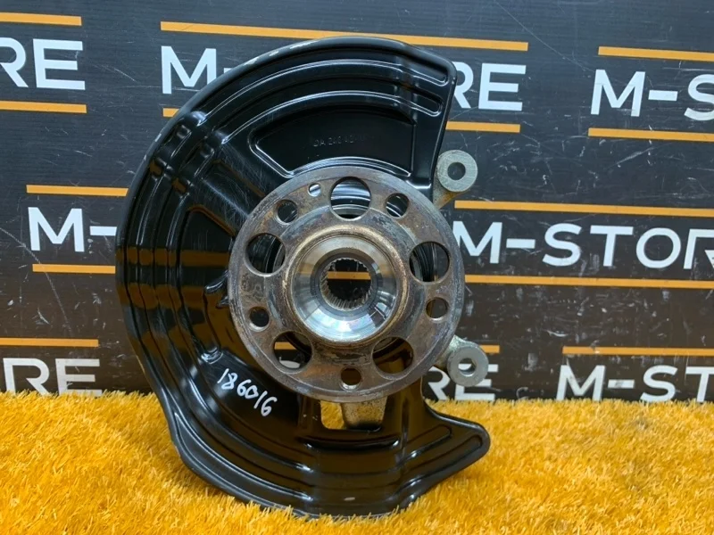 Ступица Mercedes-Benz Gla-Class 2014 A2463320200 X156 270.920, передняя правая