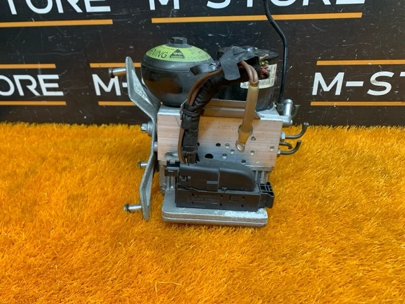 Блок ABS Mercedes-Benz E-Class 2005 A0054318012 W211 272.964