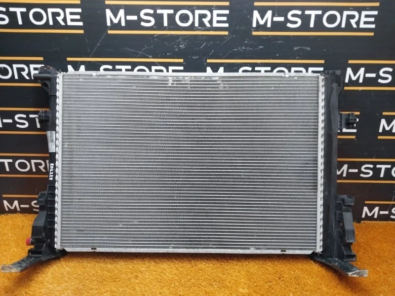 Радиатор ДВС Mercedes-Benz Cla-Class 2015 A2465001303 C117 270.910