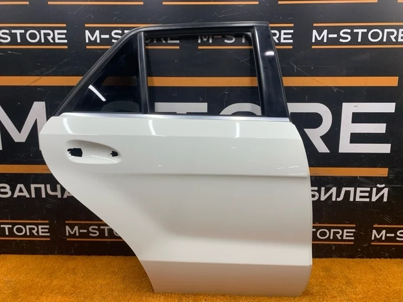 Дверь Mercedes-Benz M-Class 2013 A1667300205 W166 276.955, задняя правая
