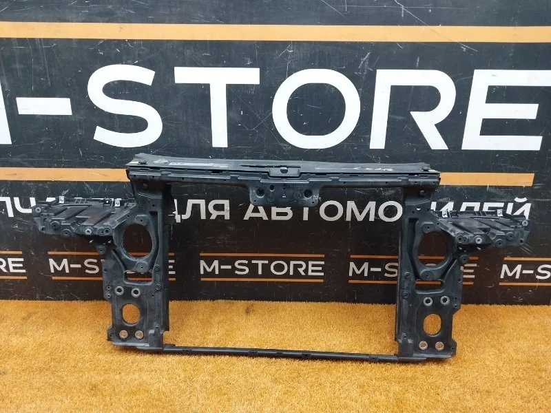 Рамка радиатора Volkswagen Touareg 2010 7L0805594 7L BHK