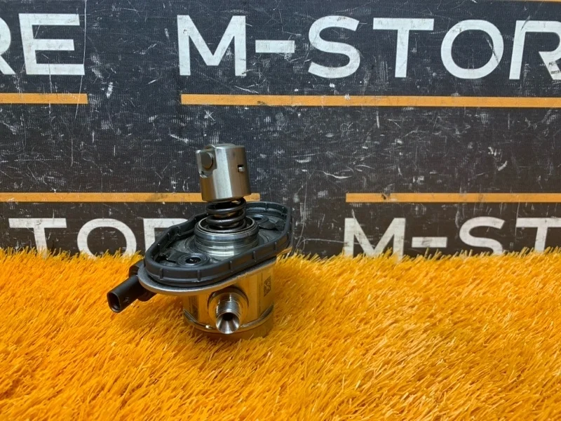 ТНВД Bmw 3-Series 2015 13517642466 F30 B48B20A