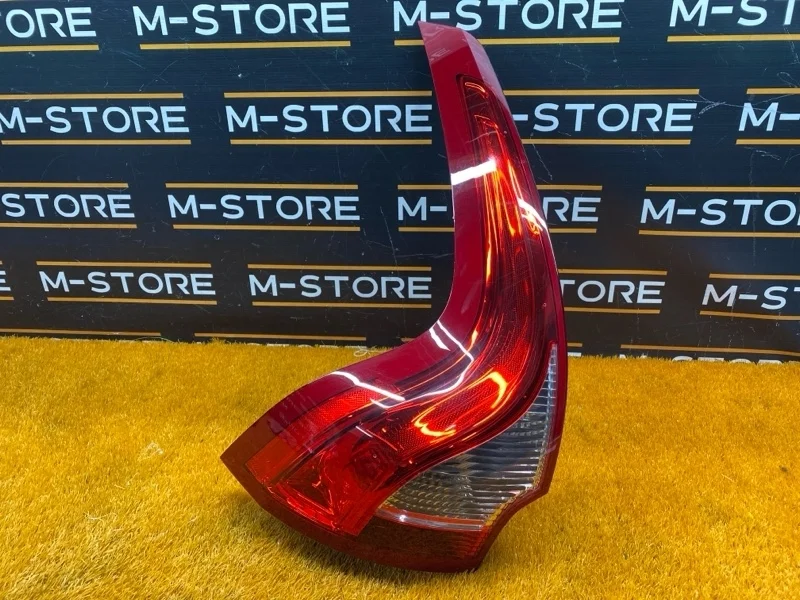 Фонарь задний Volvo Xc60 2013 31323034 DZ47 B4204T7, левый