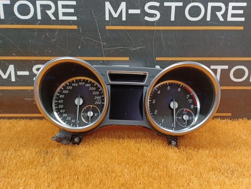 Щиток приборов Mercedes-Benz M-Class 2013 A1669003006 W166 276.955
