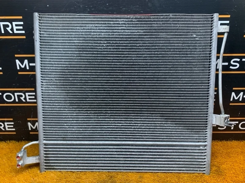 Радиатор кондиционера Mercedes-Benz M-Class 2013 A0995000002 W166 276.955