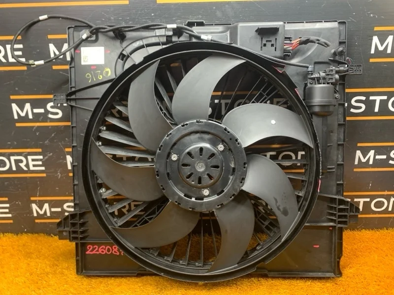 Вентилятор радиатора Mercedes-Benz M-Class 2013 A0999060900 W166 276.955