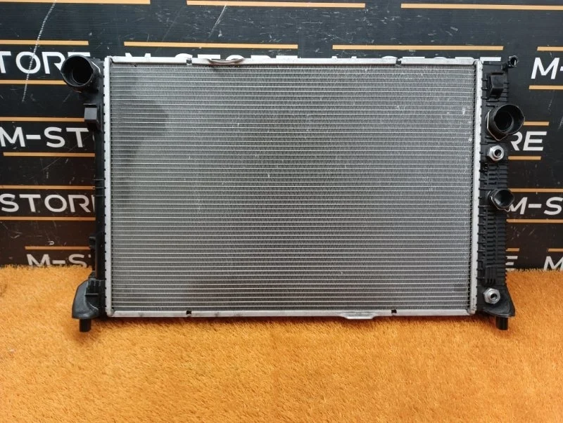 Радиатор ДВС Mercedes-Benz E-Class 2009 A2045001203 W212 272.952