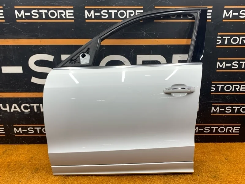 Дверь Audi Q5 2015 8R0831051E 8R CNCD, передняя левая