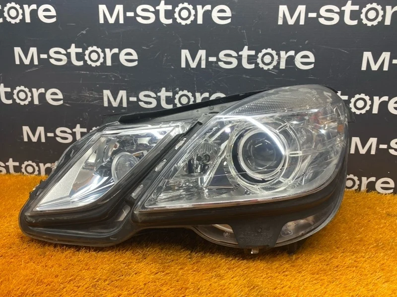 Фара Mercedes-Benz E-Class 2009 A2128204961 W212 272.952, левая