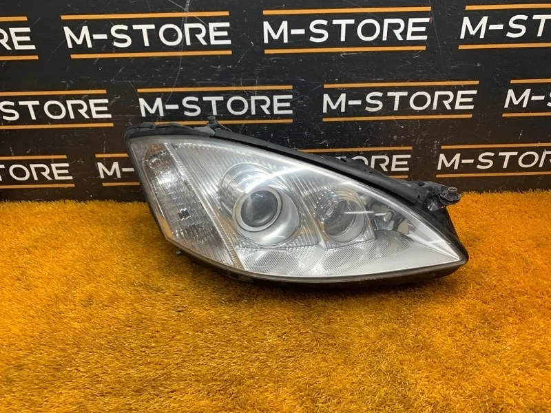 Фара Mercedes-Benz S-Class 2006 A2218260258 W221 272.965, правая